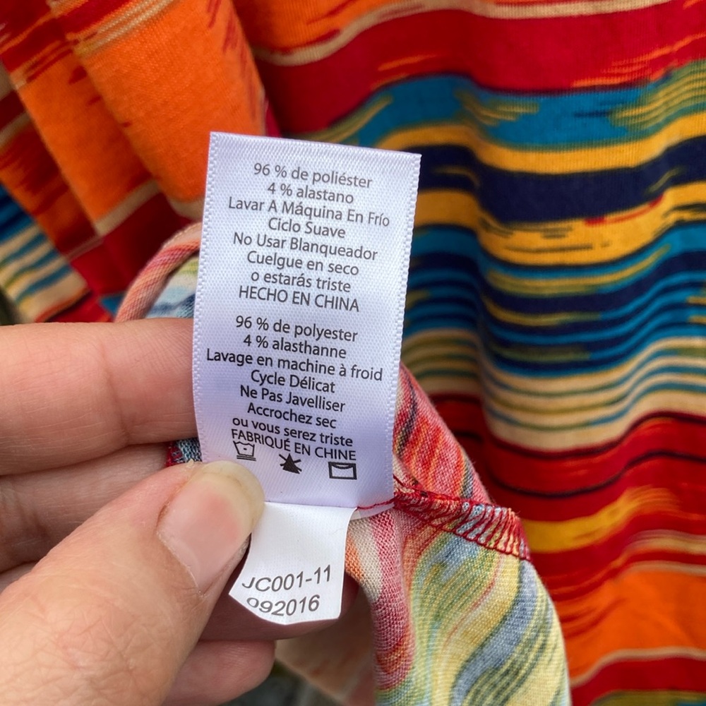 NWT LuLaRoe Colorful red, orange, blue, Striped Women's Irma Top sz XL - Picture 7 of 7